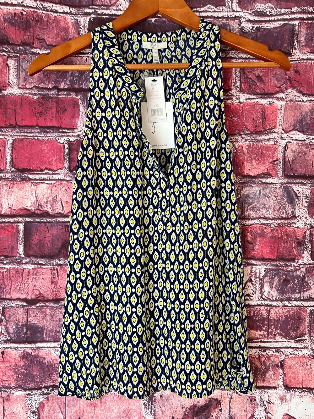 Joie Albertina Geometric Mosaic Print 100% Silk Blouse Top